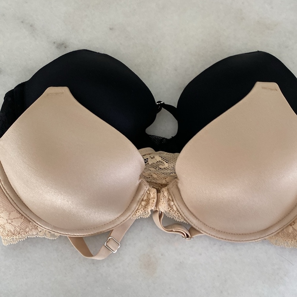 2 Maidenform  34B racer, back lace -bra both bras are included in the price